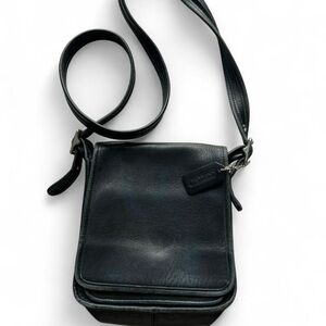 Vintage Legacy Studio Flap N-KOD-9145 
Coach Black Leather Crossbody Bag